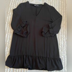 Zara Black V-Neck Ruffle Hem Shift Dress